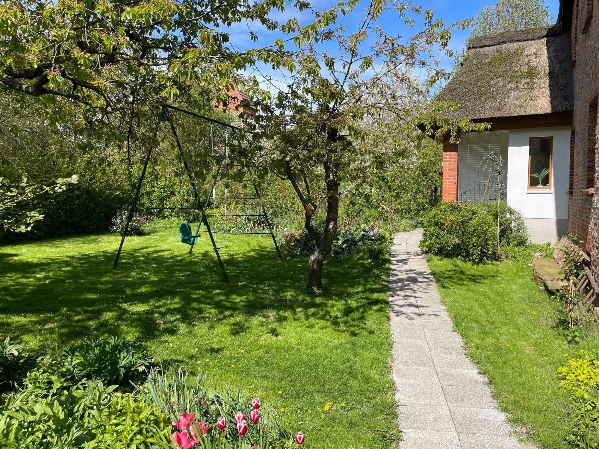 Renovated Apartment In The Old Farmhouse Krusenhagen Exterior foto